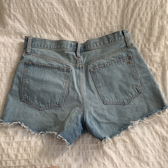 Madewell Light Wash “Curvy Relaxed Denim Shorts” size 27 - Picture 3 of 7